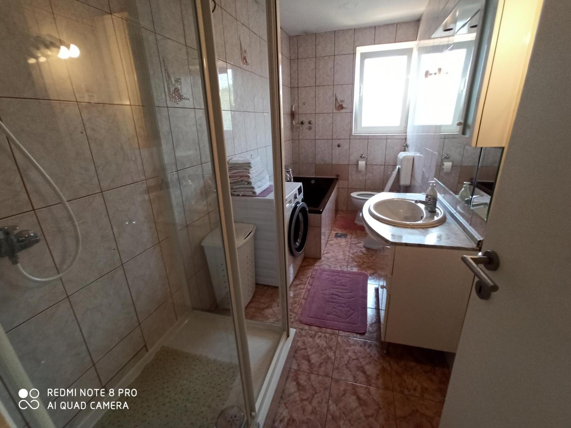 Apartment Roncevic *