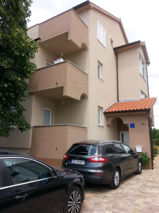 Roncevic Apartment *